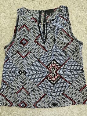Sleeveless Geo Print Women's Top — Navy, White & Red
